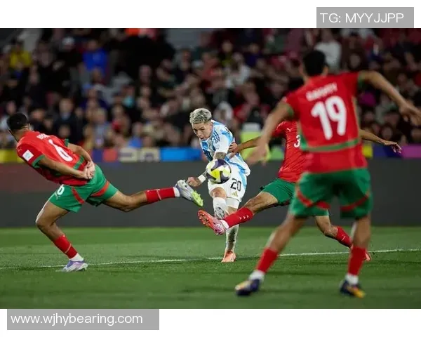 传闻：切尔西和阿森纳领跑马赛前锋罗比尼奥-瓦斯争夺战